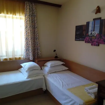 Fotini 2 Guest house