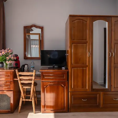 Fotini 2 게스트하우스 3*