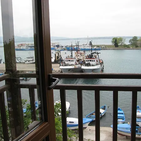 Guest house Fotini 2 3*